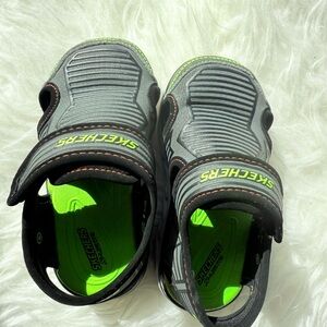 Skechers Toddler Boy Sandals size 8 Light-up Water Splash Zotex green & gray